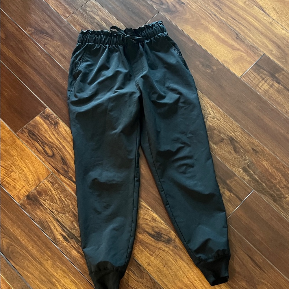 Abercrombie & Fitch Women’s Lined Jogger